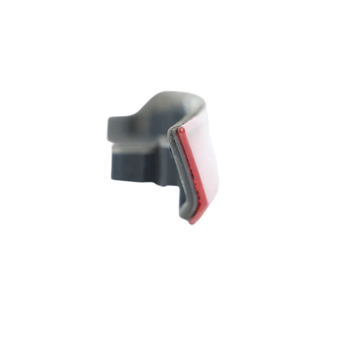 Reflector Parachoques Trasero Derecho para Volkswagen Polo 6C con número de pieza 6C0945106B Volkswagen Polo 6C Reflector Parachoques Trasero Derecho - SKU 6C0945106B - Número de pieza 6C0945106B