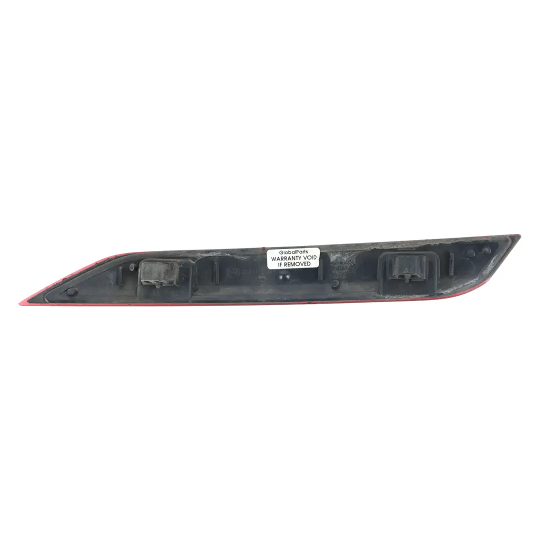 Catadiottro Paraurti Posteriore Destro per Volkswagen Polo 6C con numero di parte 6C0945106B Volkswagen Polo 6C Catadiottro Paraurti Posteriore Destro - SKU 6C0945106B - Numero di parte 6C0945106B