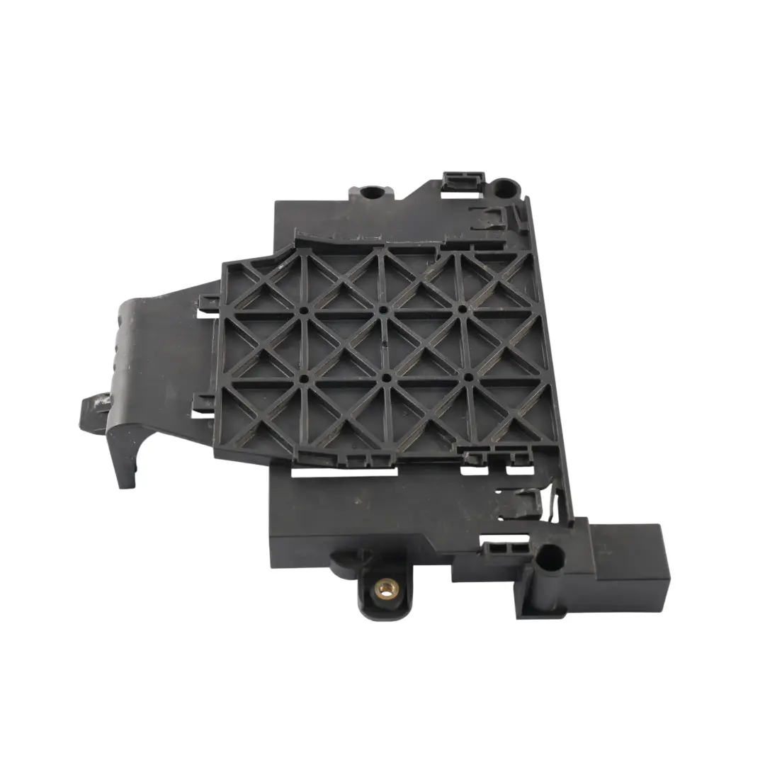 L539 Uchwyt Mocowanie Komputera Silnika do Land Rover Freelander o numerze 6G92-12A692-A Land Rover Freelander L539 Uchwyt Mocowanie Komputera Silnika - SKU 6G92-12A692-A - Numer Części 6G92-12A692-A