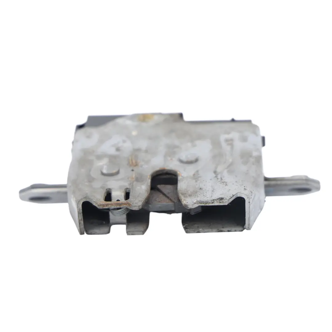 Dolny Zamek Klapy Tylnej do Land Rover Range Rover L320 o numerze 6H32-F42A66-AC Land Rover Range Rover L320 Dolny Zamek Klapy Tylnej - SKU 6H32-F42A66-AC - Numer Części 6H32-F42A66-AC