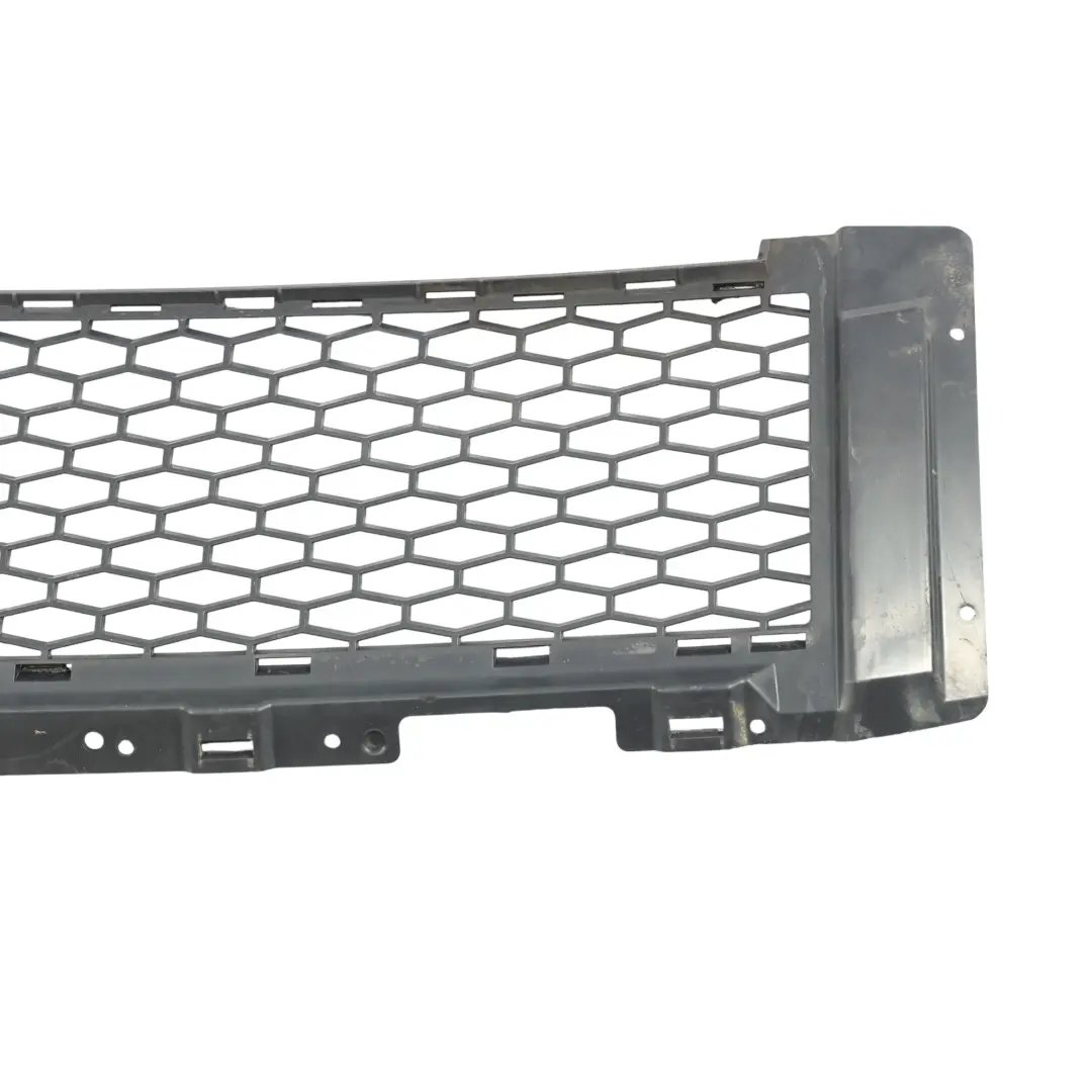 Stoßstange Vorne Grill Unten Schwarz für Land Rover Freelander L359 mit Teilenummer 6H52-17K946-A Land Rover Freelander L359 Stoßstange Vorne Grill Unten Schwarz - SKU 6H52-17K946-A - Teilenummer 6H52-17K946-A