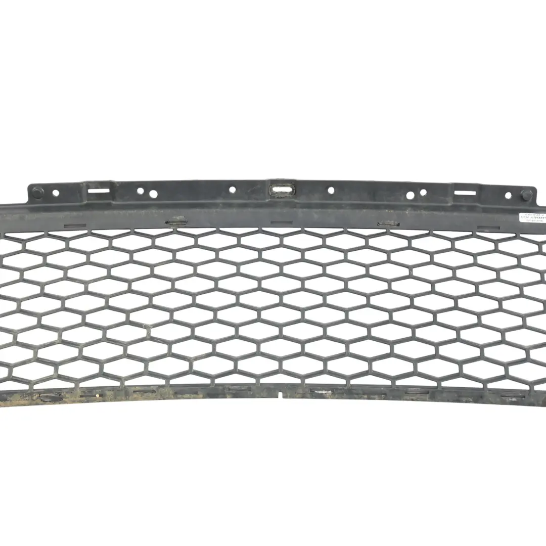 Land Rover Freelander L359 Grille Pare-Chocs Avant Inférieure Noir - SKU 6H52-17K946-A - Numéro de pièce 6H52-17K946-A