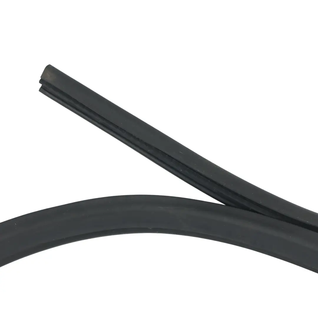 Door Seal Rear Left Right N/O/S to Land Rover Freelander 2 L359 with Part number 6H52-247A14-A Land Rover Freelander 2 L359 Door Seal Rear Left Right N/O/S - SKU 6H52-247A14-A - Part number 6H52-247A14-A