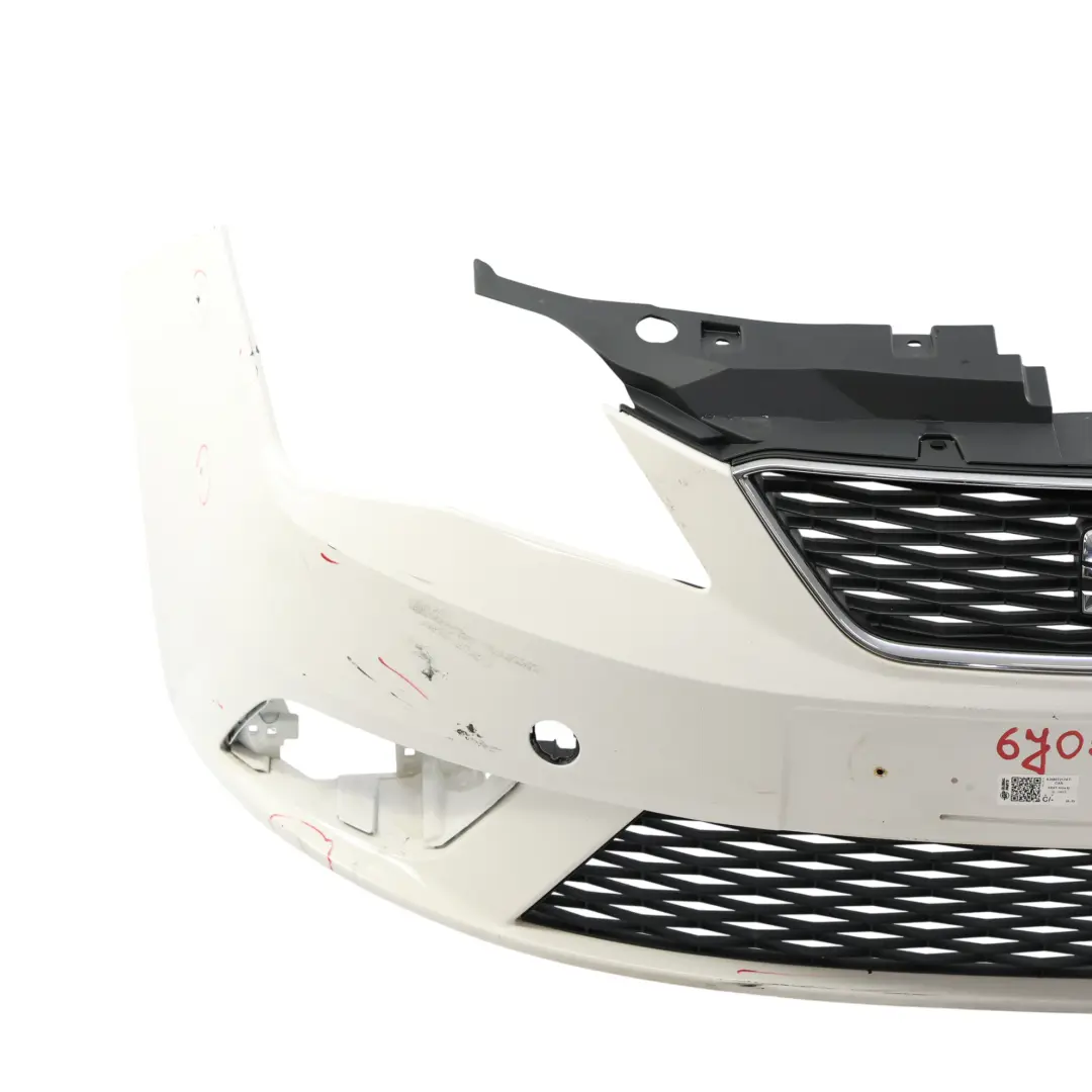 6J Mk4 Front Bumper Front Trim Panel Cover Candy White - B9A to Seat Ibiza with Part number 6J0807217AT Seat Ibiza 6J Mk4 Front Bumper Front Trim Panel Cover Candy White - B9A - SKU 6J0807217AT-CAN - Part number 6J0807217AT