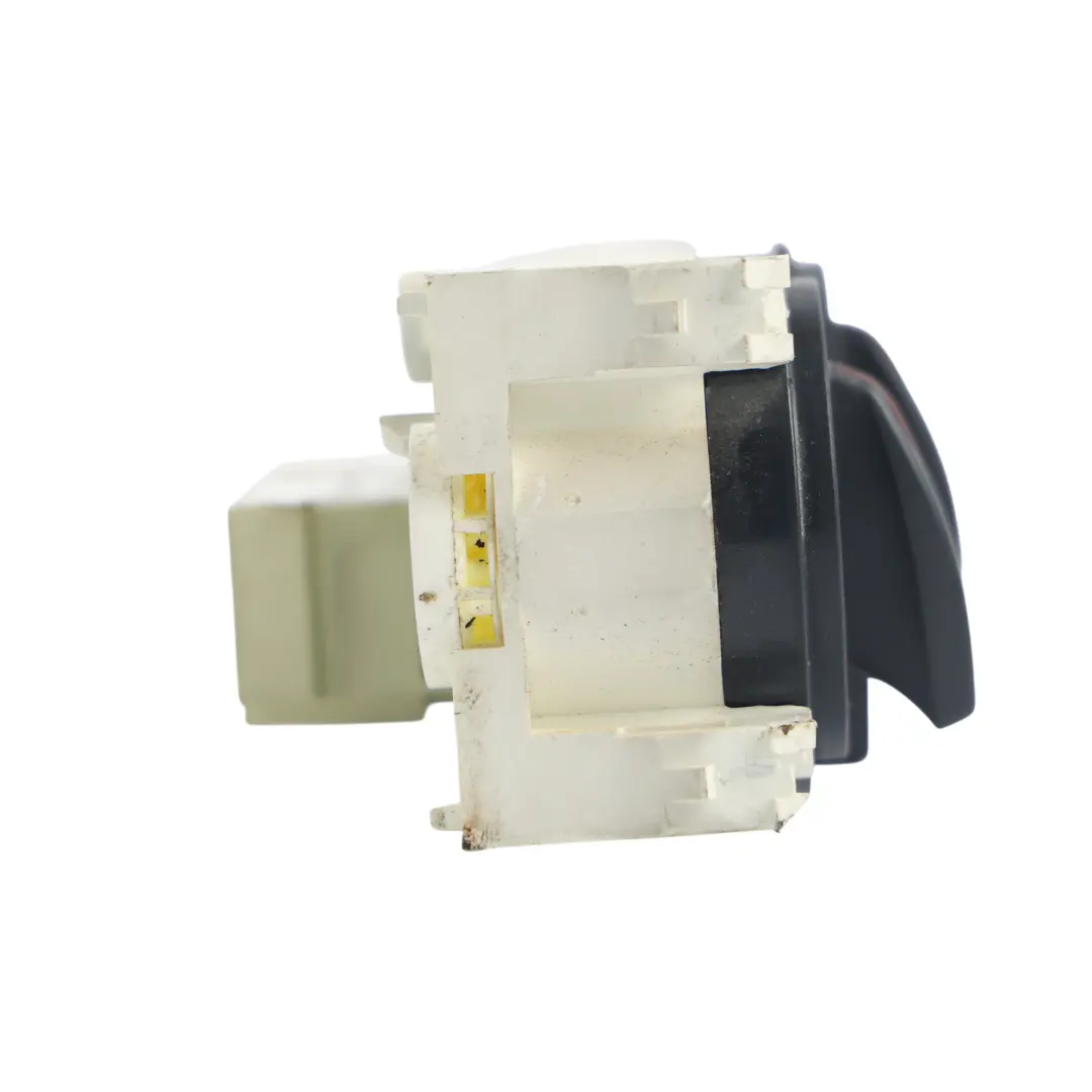 6J Panel Klimatyzacji I Ogrzewania Przełącznik do Seat Ibiza o numerze 6J0820045B Seat Ibiza 6J Panel Klimatyzacji I Ogrzewania Przełącznik - SKU 6J0820045B-1 - Numer Części 6J0820045B