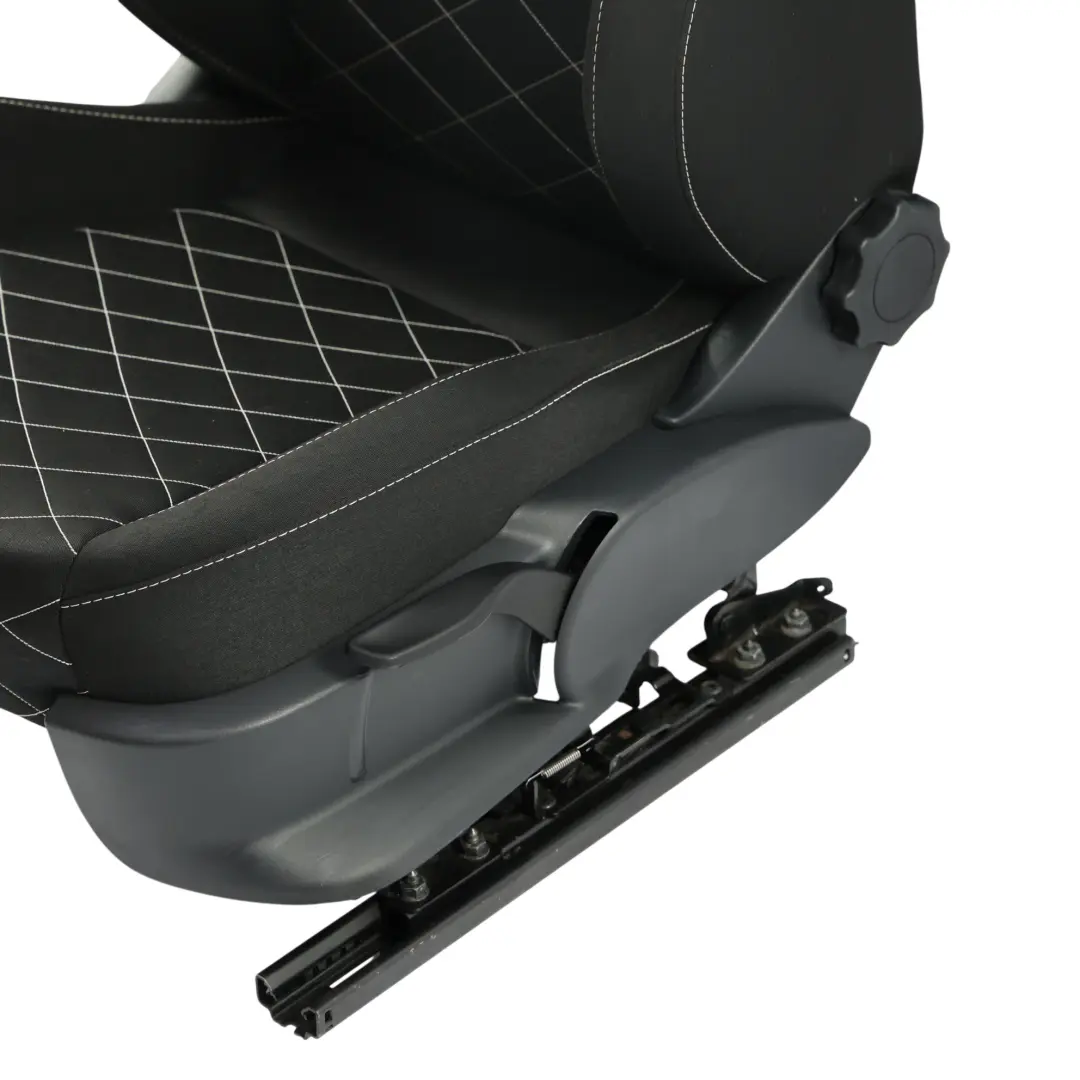 6J Cupra Sedile Anteriore Sinistro Tessuto Nero Cuciture Bianche per Seat Ibiza con numero di parte 6J0881805BR Seat Ibiza 6J Cupra Sedile Anteriore Sinistro Tessuto Nero Cuciture Bianche - SKU 6J0881805BR-1 - Numero di parte 6J0881805BR