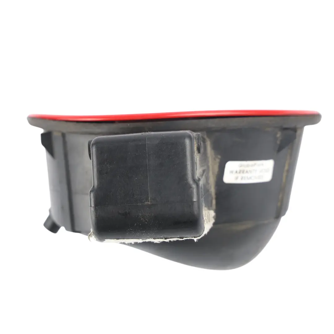Klapka Wlewu Paliwa Czerwony P3G do Volkswagen Polo 6R o numerze 6J3809905D Volkswagen Polo 6R Klapka Wlewu Paliwa Czerwony P3G - SKU 6J3809905D-FLRE - Numer Części 6J3809905D