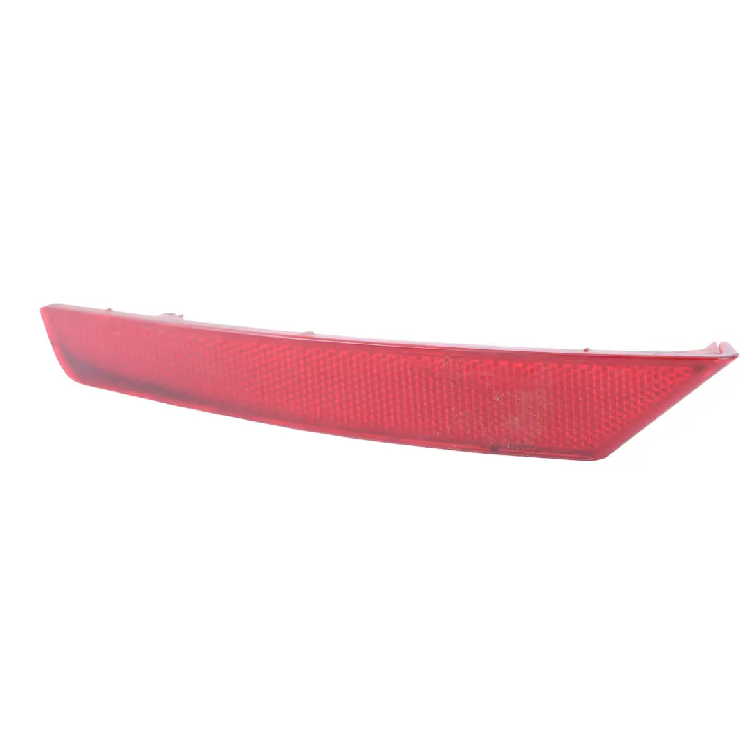 6J Panel Reflectante Parachoques Trasero Izquierdo para Seat Ibiza con número de pieza 6J3945105E Seat Ibiza 6J Panel Reflectante Parachoques Trasero Izquierdo - SKU 6J3945105E - Número de pieza 6J3945105E
