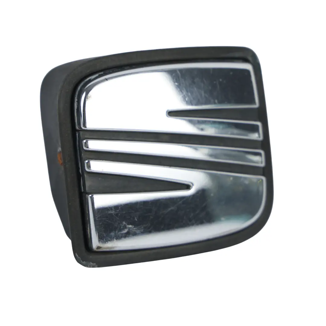 6J Emblema Logotipo Maletero Portón Manija Moldura para Seat Ibiza con número de pieza 6J4827565B Seat Ibiza 6J Emblema Logotipo Maletero Portón Manija Moldura - SKU 6J4827565B-1 - Número de pieza 6J4827565B