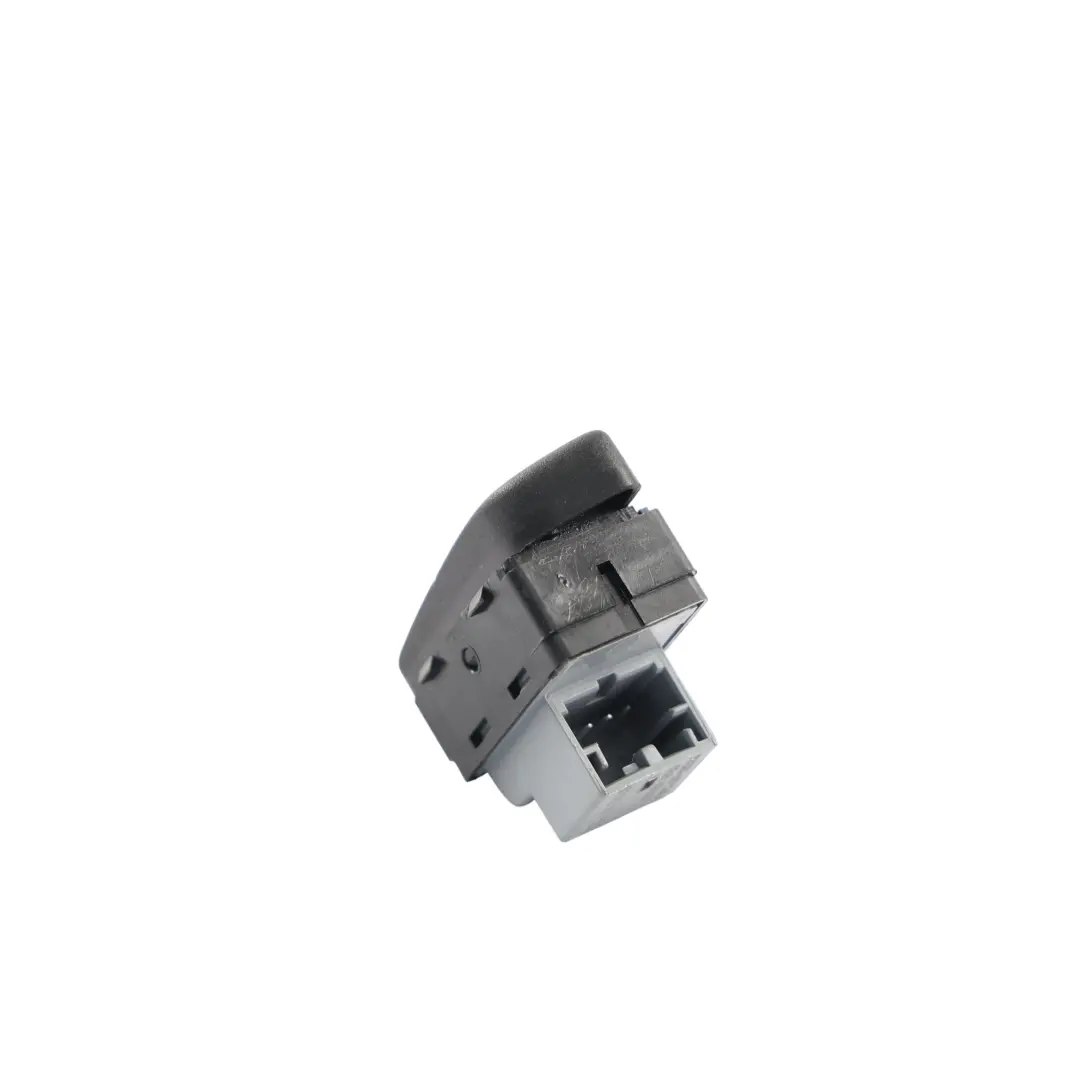 Mk4 Amarok 2H Central Locking Door Lock Switch Button to Volkswagen Polo with Part number 6Q2962125 Volkswagen Polo Mk4 Amarok 2H Central Locking Door Lock Switch Button - SKU RHD-6Q2962125 - Part number 6Q2962125