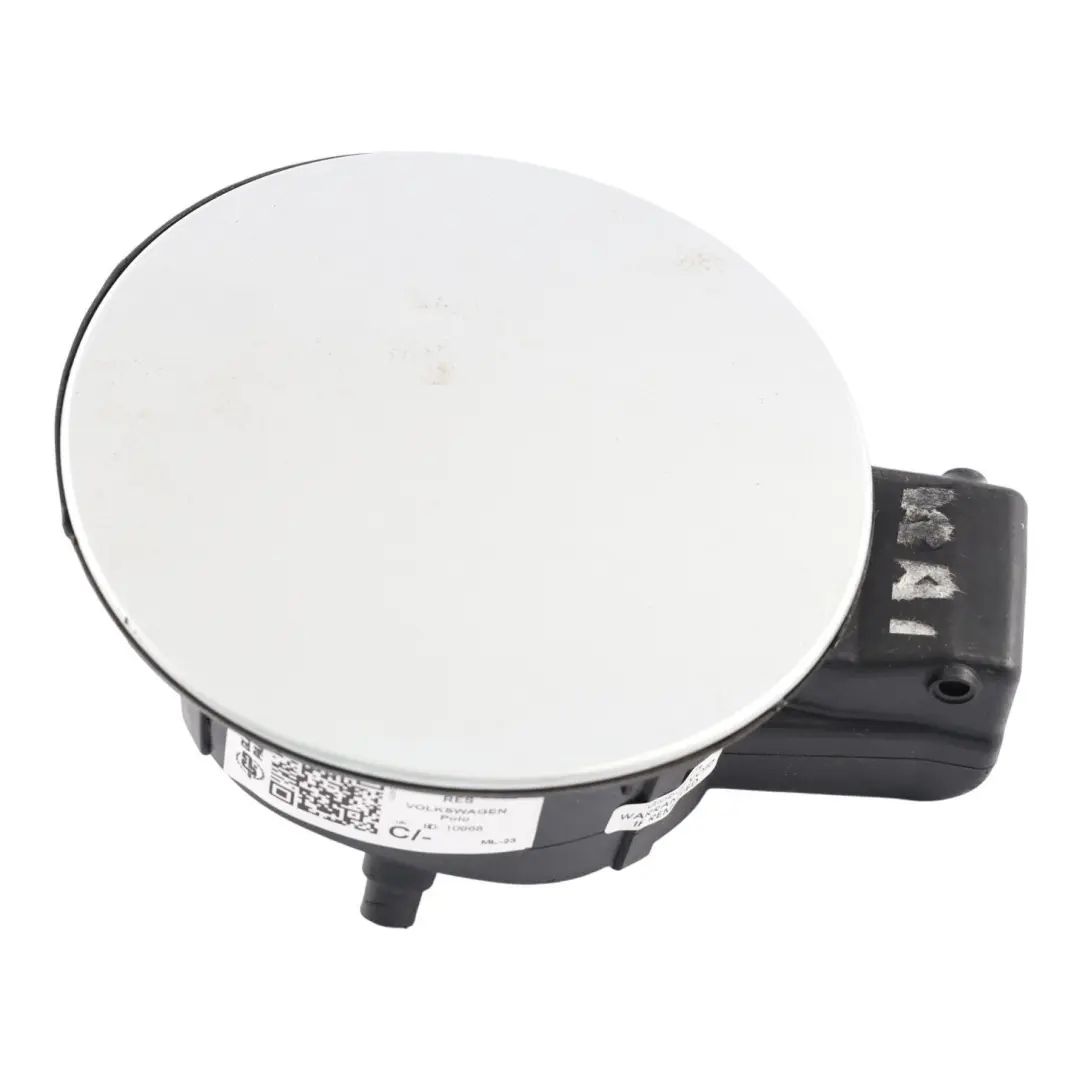 Volkswagen Polo 6R Klapka Wlewu Paliwa Srebrny Reflex Metalik A7W 6R0809857 - SKU 6R0809857H-RES - Numer Części 6R0809857H