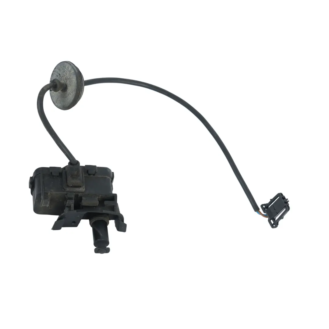 Filler Flap Central Locking Control Actuator to Volkswagen Polo 6R Fuel with Part number 6R0810773C Volkswagen Polo 6R Fuel Filler Flap Central Locking Control Actuator - SKU 6R0810773C - Part number 6R0810773C