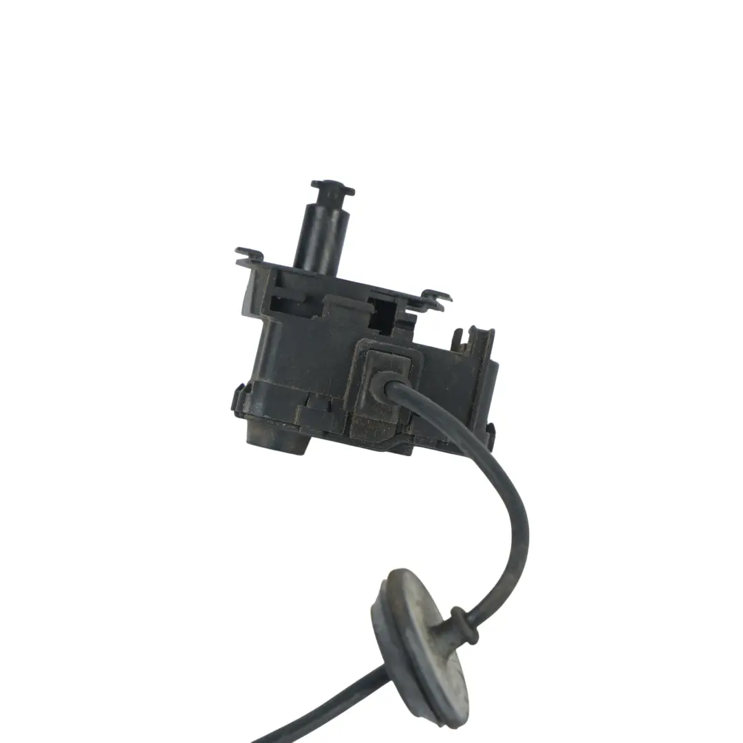 Actuador Cierre Centralizado Tapa Combustible para Volkswagen Polo 6R con número de pieza 6R0810773C Volkswagen Polo 6R Actuador Cierre Centralizado Tapa Combustible - SKU 6R0810773C - Número de pieza 6R0810773C