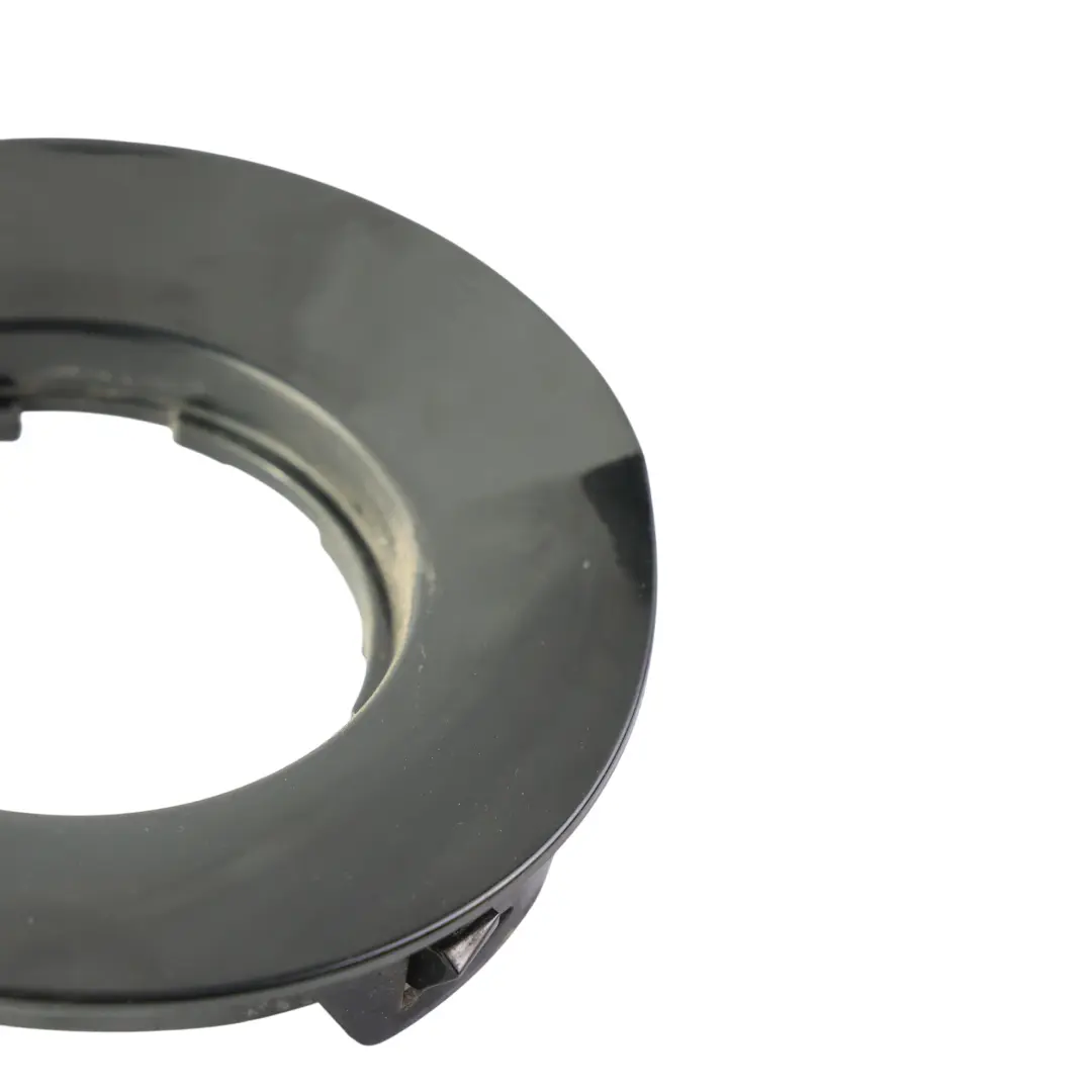Rivestimento Pannello Laterale Destro Nero 2 - 668 per BMW Z4 E85 con numero di parte 7033066 BMW Z4 E85 Rivestimento Pannello Laterale Destro Nero 2 - 668 - SKU 7033066-SCH - Numero di parte 7033066