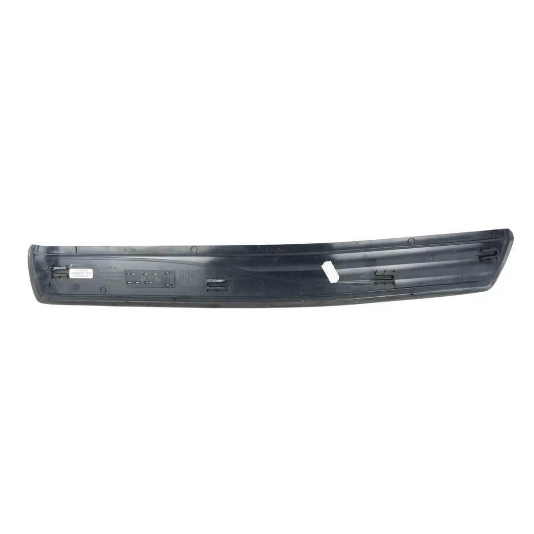 Osłona listwa progu tylna tył prawa do BMW 5 E60 E61 o numerze 7034306 BMW 5 E60 E61 Osłona listwa progu tylna tył prawa - SKU 7034306-1 - Numer Części 7034306