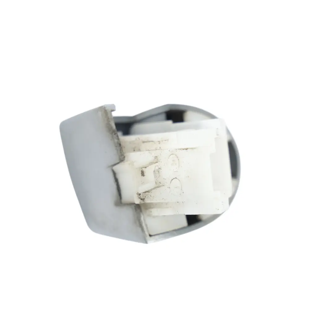 Tapa Maneta Puerta Exterior Delantera Trasera Izquierda Plateado 354 para BMW E90 E91 con número de pieza 7060673 BMW E90 E91 Tapa Maneta Puerta Exterior Delantera Trasera Izquierda Plateado 354 - SKU 7060673-TS - Número de pieza 7060673