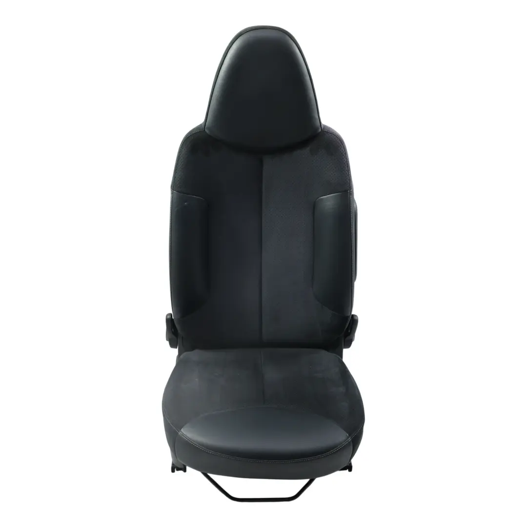 MK1 Asiento Delantero Izquierdo Tela Alcantara Negro para Toyota Aygo con número de pieza 710740H041C0 Toyota Aygo MK1 Asiento Delantero Izquierdo Tela Alcantara Negro - SKU 710740H041C0-1 - Número de pieza 710740H041C0