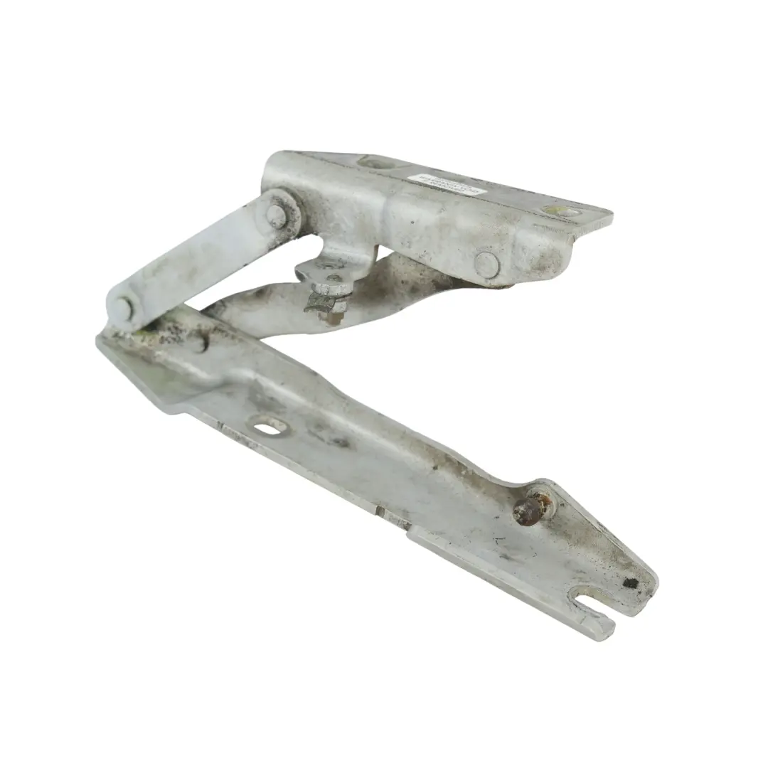 Bisagra Capó Derecha Plata Titanio Metalizado 354 para BMW E61 E60 con número de pieza 7120276 BMW E61 E60 Bisagra Capó Derecha Plata Titanio Metalizado 354 - SKU 7120276-TS - Número de pieza 7120276