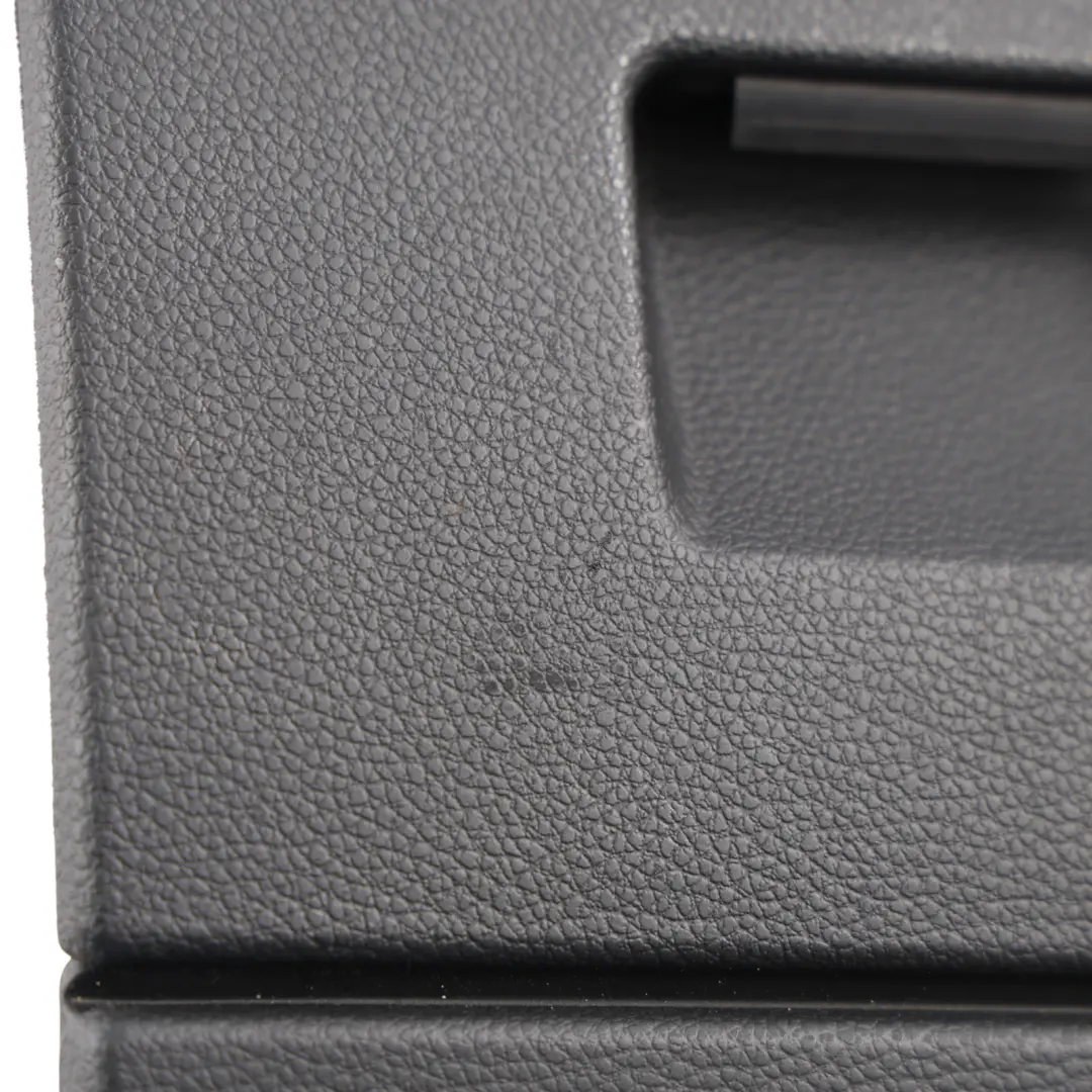 Schowek Półka Konsoli do BMW E90 E91 E92 E93 LCI o numerze 7132866 BMW E90 E91 E92 E93 LCI Schowek Półka Konsoli - SKU 7132866-1 - Numer Części 7132866