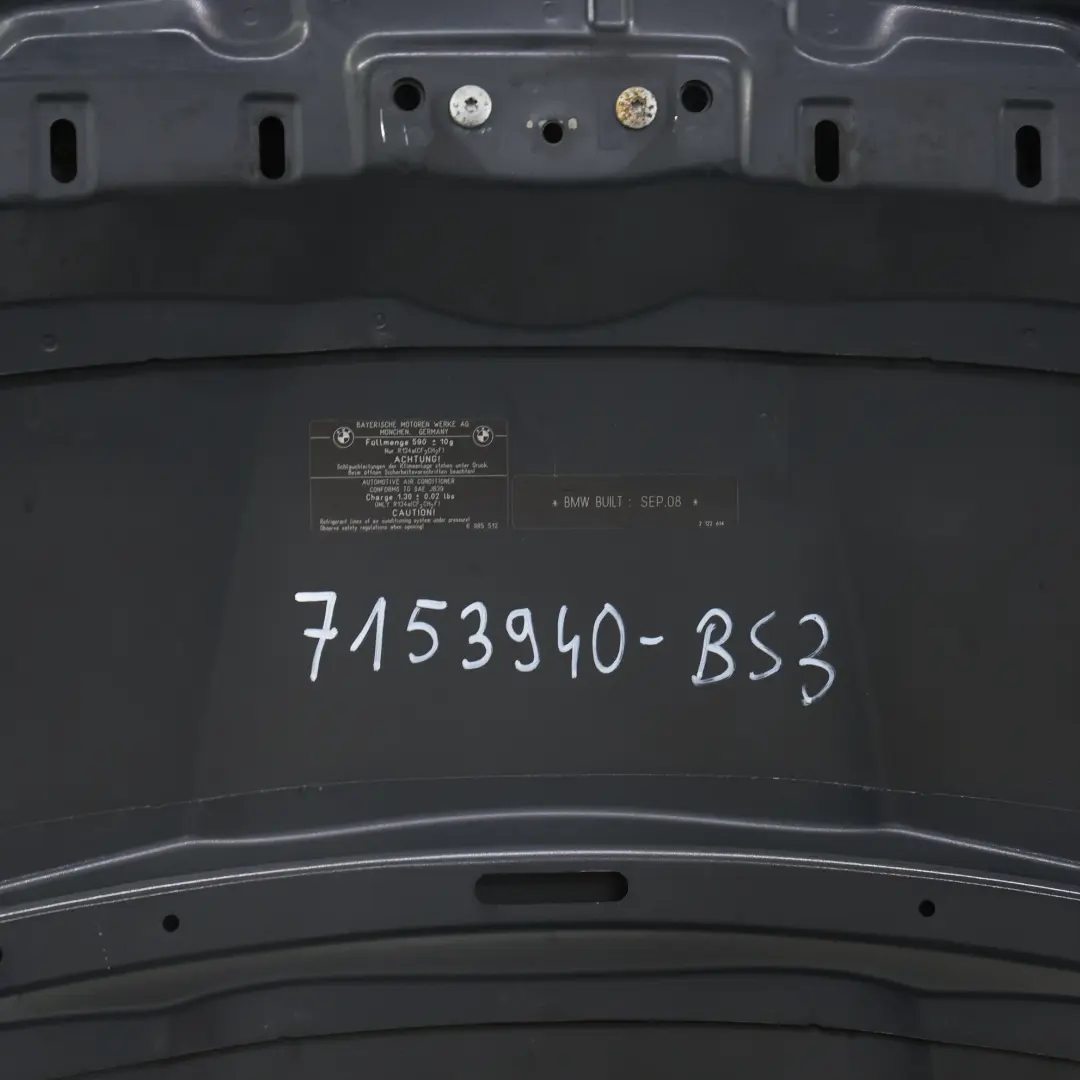 Maska Pokrywa Silnika Czarna do BMW E90 E91 LCI o numerze 7153940 BMW E90 E91 LCI Maska Pokrywa Silnika Czarna - SKU 7153940-BS3 - Numer Części 7153940