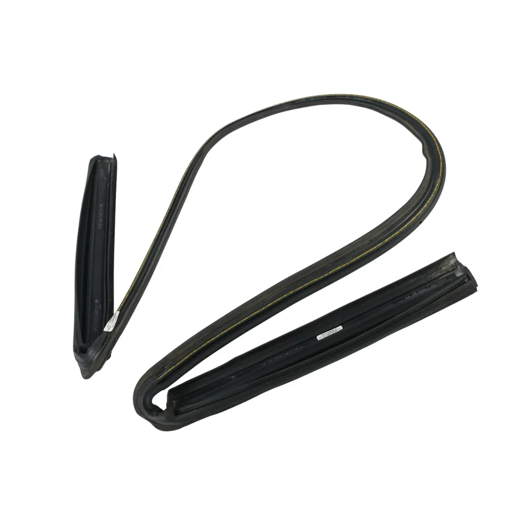 Joint Entrée Air Capote Électrique Habillage Intérieur Cache pour BMW E64 à propos du numéro de pièce 7172029 BMW E64 Joint Entrée Air Capote Électrique Habillage Intérieur Cache - SKU 7172029 - Numéro de pièce 7172029