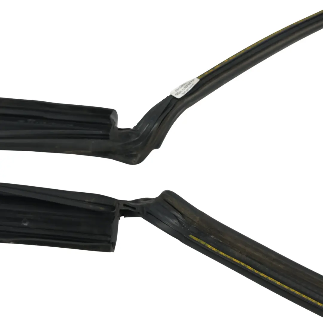 BMW E64 Joint Entrée Air Capote Électrique Habillage Intérieur Cache - SKU 7172029 - Numéro de pièce 7172029
