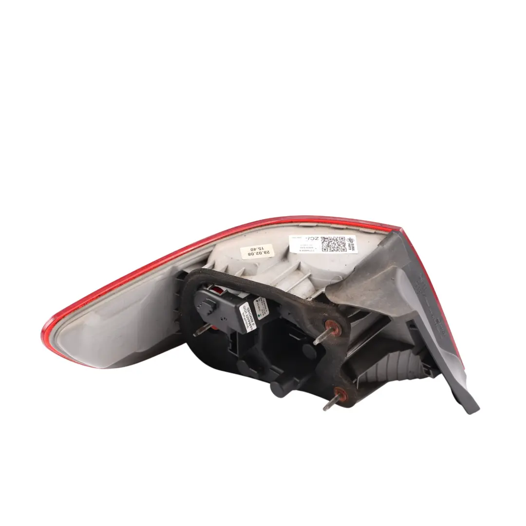 BMW E92 Coupe Rear Lamp Light In Side Panel Right O/S - SKU 7174404-6 - Part number 7174404