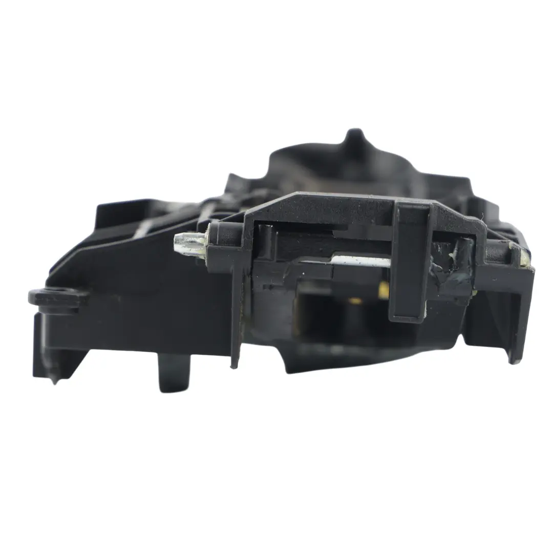 Zewnętrzny Stelaż Klamki Tylny Przedni Lewy X4717565011 do BMW F10 F11 o numerze 7175649 BMW F10 F11 Zewnętrzny Stelaż Klamki Tylny Przedni Lewy X4717565011 - SKU 7175649-2 - Numer Części 7175649