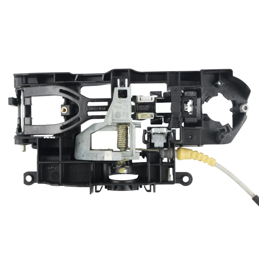 Zewnętrzny Stelaż Klamki Tylny Przedni Lewy X4717565011 do BMW F10 F11 o numerze 7175649 BMW F10 F11 Zewnętrzny Stelaż Klamki Tylny Przedni Lewy X4717565011 - SKU 7175649-2 - Numer Części 7175649