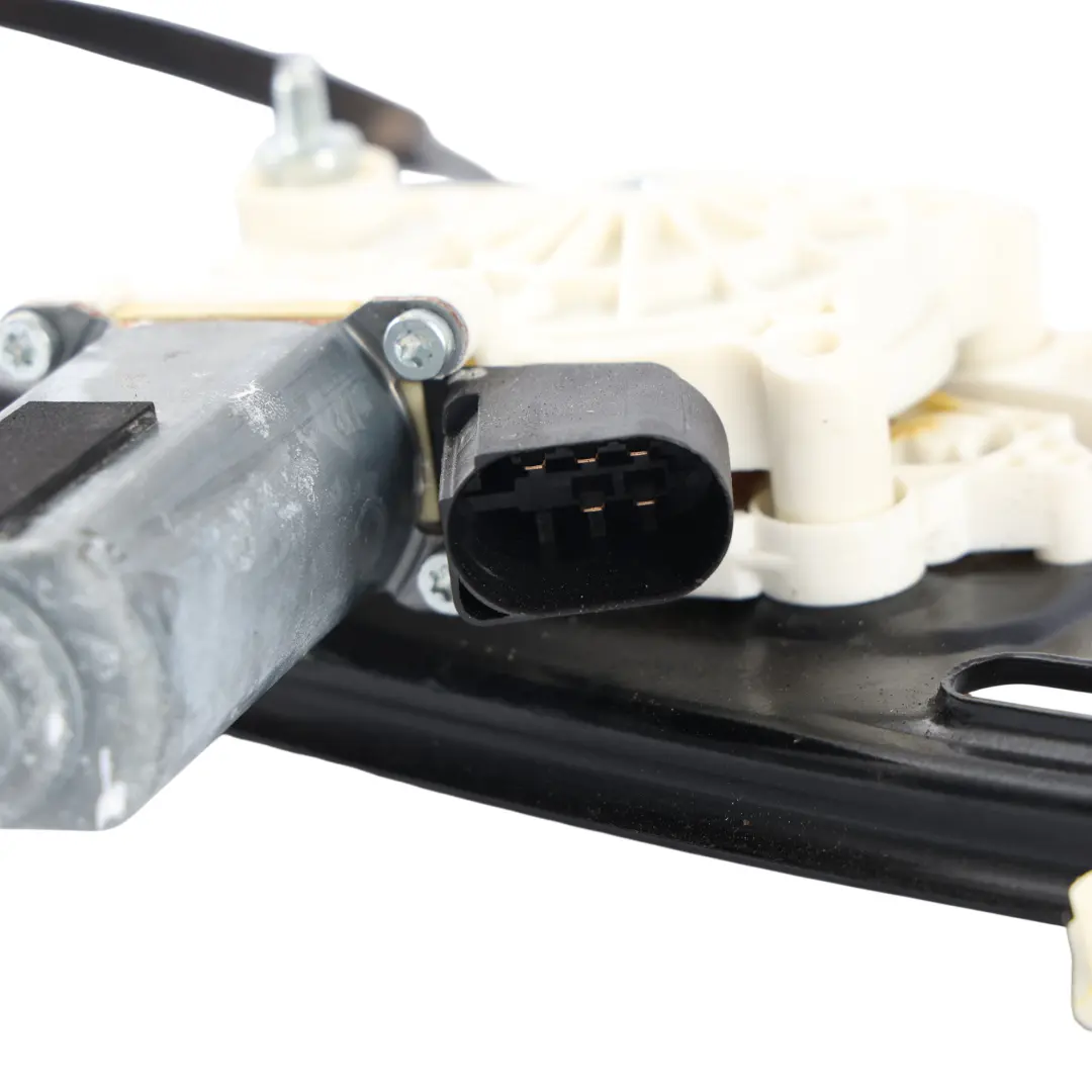 Lève-vitre Électrique Arrière Droit pour BMW X6 E71 à propos du numéro de pièce 7197304 BMW X6 E71 Lève-vitre Électrique Arrière Droit - SKU 7197304-1 - Numéro de pièce 7197304