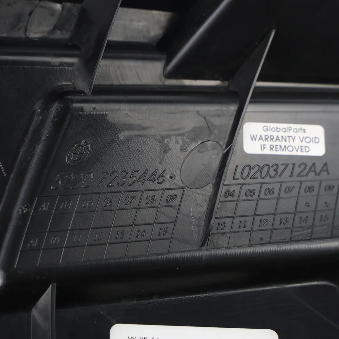 Embellecedor Lateral Banqueta Trasera Derecha Cuero para BMW X3 F25 con número de pieza 7235446 BMW X3 F25 Embellecedor Lateral Banqueta Trasera Derecha Cuero - SKU 7235446-1 - Número de pieza 7235446