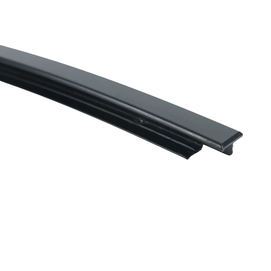 E20 LCI Couvercle Guide Lève-Vitre Arrière Droite pour BMW à propos du numéro de pièce 7240848 BMW E20 LCI Couvercle Guide Lève-Vitre Arrière Droite - SKU 7240848-1 - Numéro de pièce 7240848