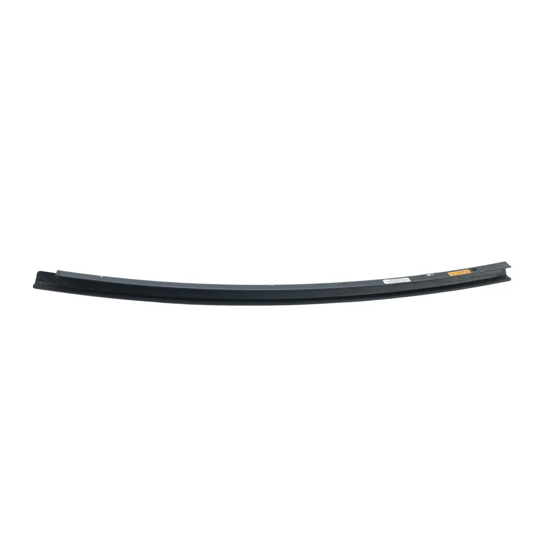 BMW E20 LCI Couvercle Guide Lève-Vitre Arrière Droite - SKU 7240848-1 - Numéro de pièce 7240848
