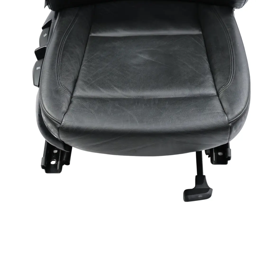Vordersitz Beheizt Rechts Leder Boston Schwarz für BMW E88 Cabrio mit Teilenummer 7247254 BMW E88 Cabrio Vordersitz Beheizt Rechts Leder Boston Schwarz - SKU 7247254-2 - Teilenummer 7247254