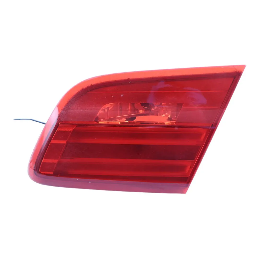 Luz Trasera En La Tapa Del Maletero Derecha para BMW E92 LCI con número de pieza 7252780 BMW E92 LCI Luz Trasera En La Tapa Del Maletero Derecha - SKU 7252780 - Número de pieza 7252780