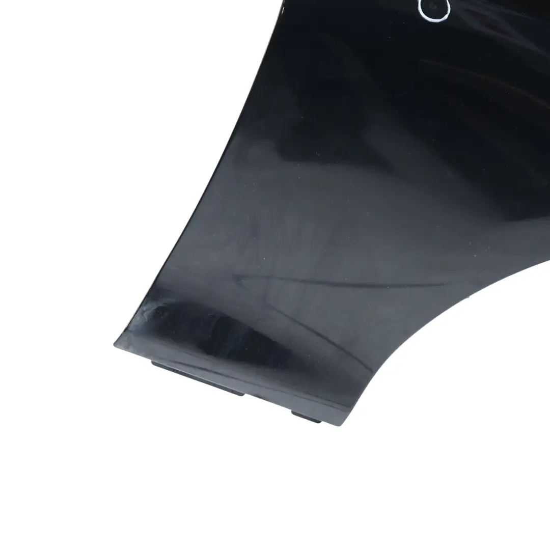 Aile Avant Droite Noir 2 668 pour BMW F20 F22 à propos du numéro de pièce 7284646 BMW F20 F22 Aile Avant Droite Noir 2 668 - SKU 7284646-SCH2 - Numéro de pièce 7284646