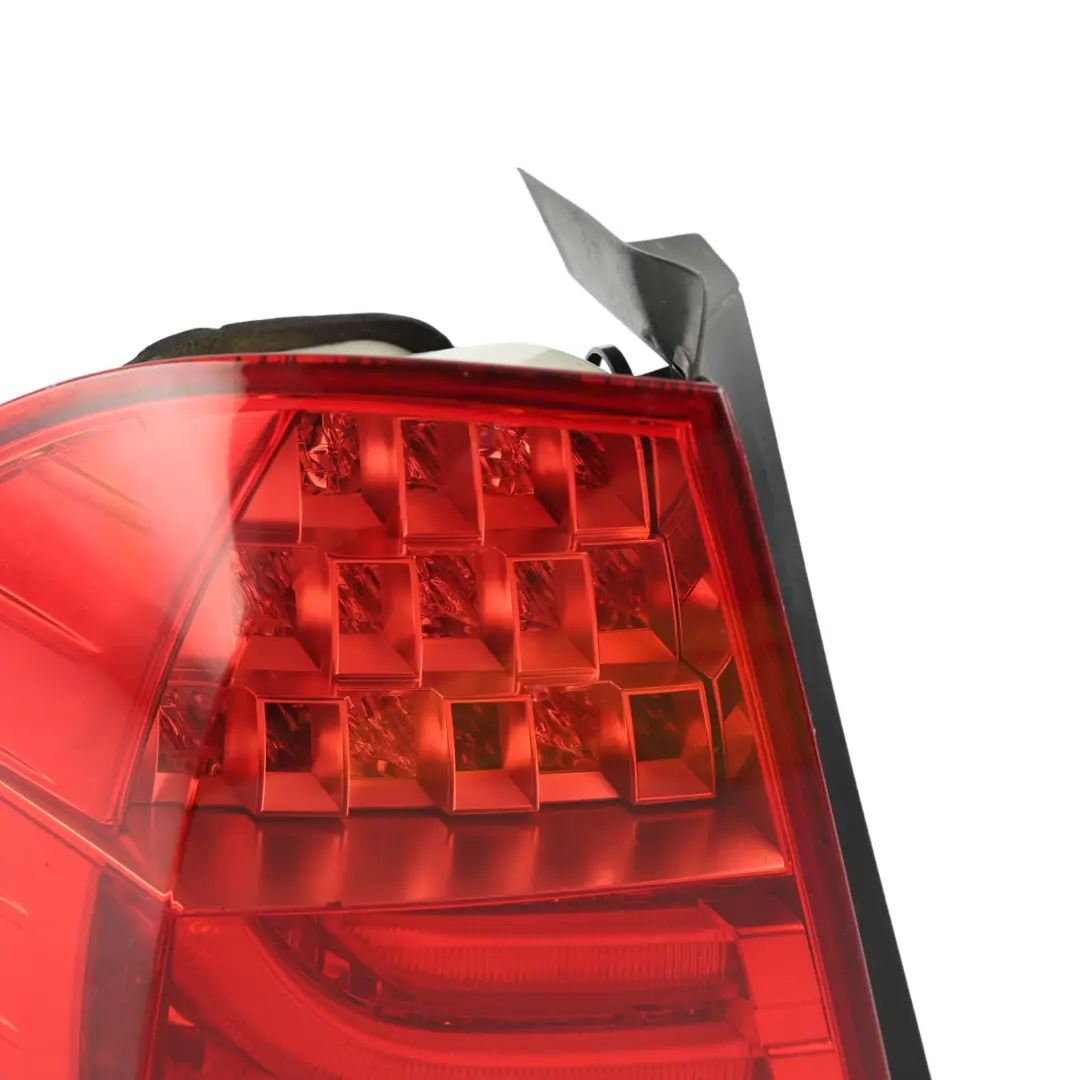 BMW E91 LCI Rear Outer Light Lamp Taillight Left N/S - SKU 7289431-3 - Part number 7289431