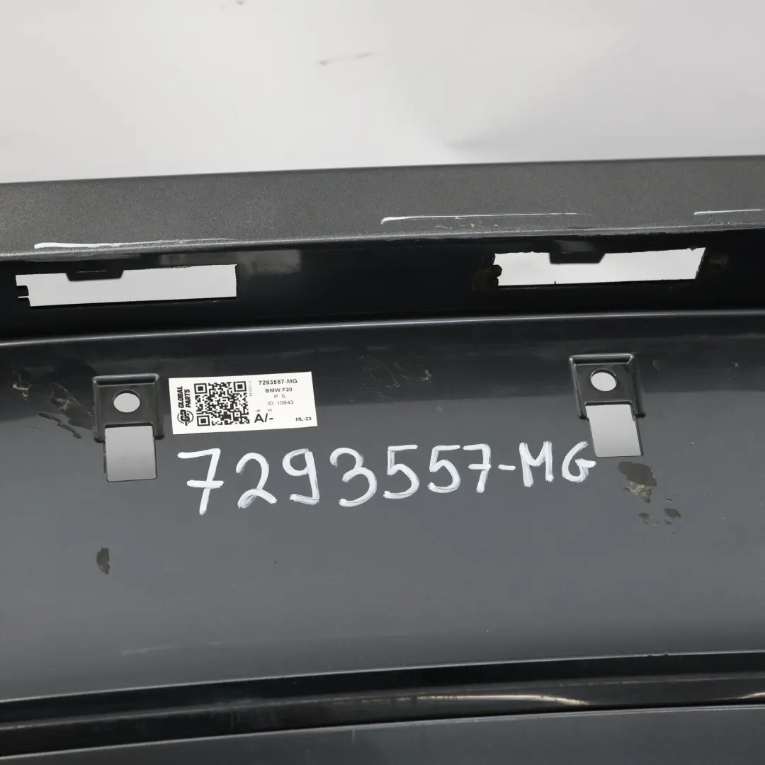 Zderzak Tylny Mineralgrau Szary Metalik - B39 do BMW F20 F21 o numerze 7293557 BMW F20 F21 Zderzak Tylny Mineralgrau Szary Metalik - B39 - SKU 7293557-MG - Numer Części 7293557