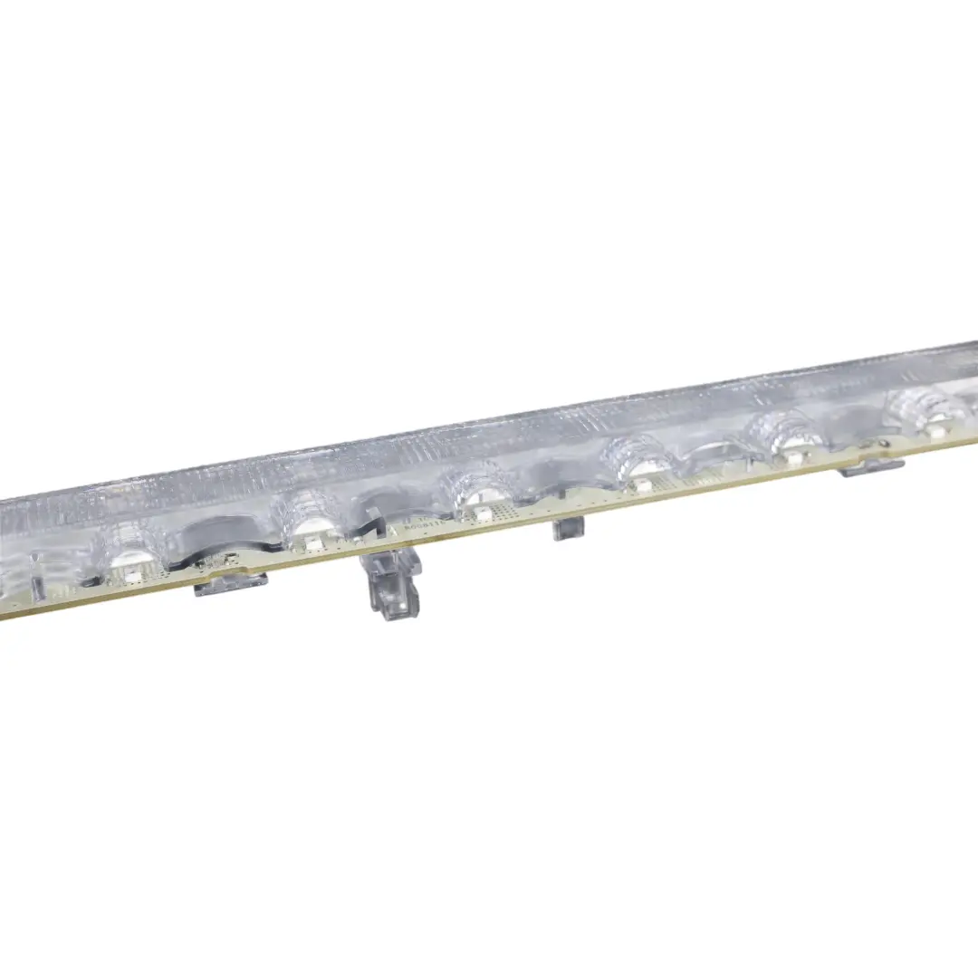 Trzecie Światło Stop Tylne Białe do BMW F34 GT F36 Gran Coupe o numerze 7294274 BMW F34 GT F36 Gran Coupe Trzecie Światło Stop Tylne Białe - SKU 7294274-1 - Numer Części 7294274
