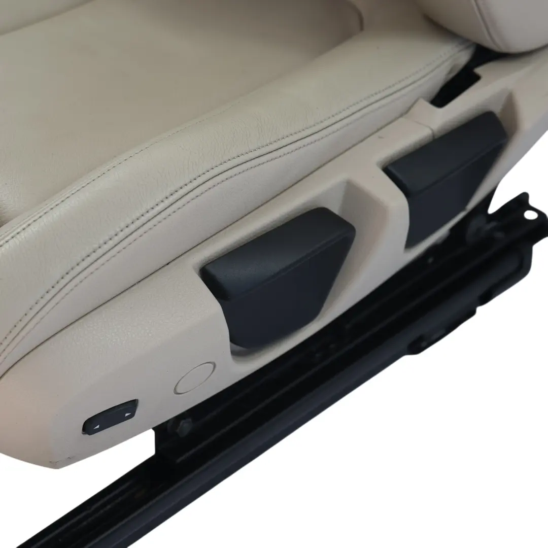 Asiento Deportivo Delantero Calefactado Izquierdo Cuero Dakota Ostra para BMW F20 con número de pieza 7295141 BMW F20 Asiento Deportivo Delantero Calefactado Izquierdo Cuero Dakota Ostra - SKU 7295141-2 - Número de pieza 7295141