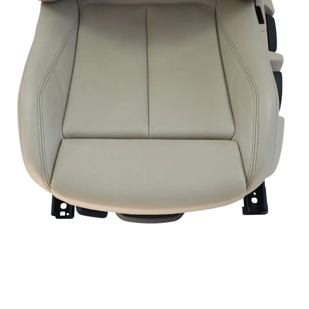 Fotel Sportowy Przedni Lewy Podgrzewany Skóra Dakota Oyster do BMW F20 o numerze 7295141 BMW F20 Fotel Sportowy Przedni Lewy Podgrzewany Skóra Dakota Oyster - SKU 7295141-2 - Numer Części 7295141