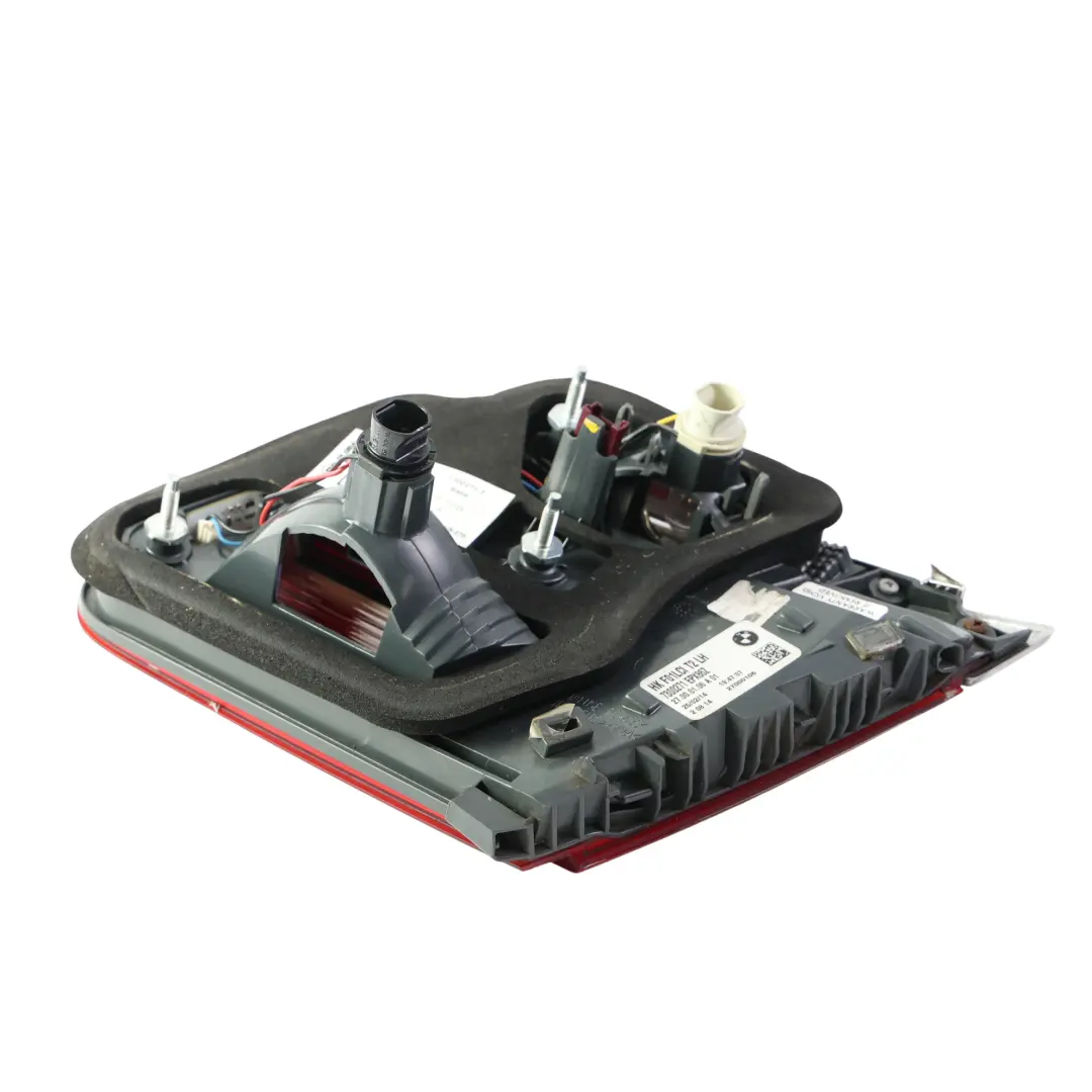 BMW F01 F02 Piloto Trasero Tapa Maletero Izquierdo - SKU 7300271-3 - Número de pieza 7300271