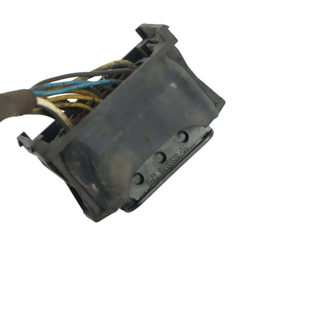 Adattatore Cavo Cablaggio Lampada Faro Anteriore Destro per BMW F22 F23 con numero di parte 7304468 BMW F22 F23 Adattatore Cavo Cablaggio Lampada Faro Anteriore Destro - SKU 7304468-1 - Numero di parte 7304468