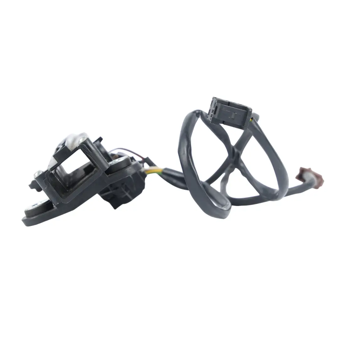 BMW F32 Braccio Guida Regolazione Cintura Sicurezza Destra - SKU 7307916-1 - Numero di parte 7307916