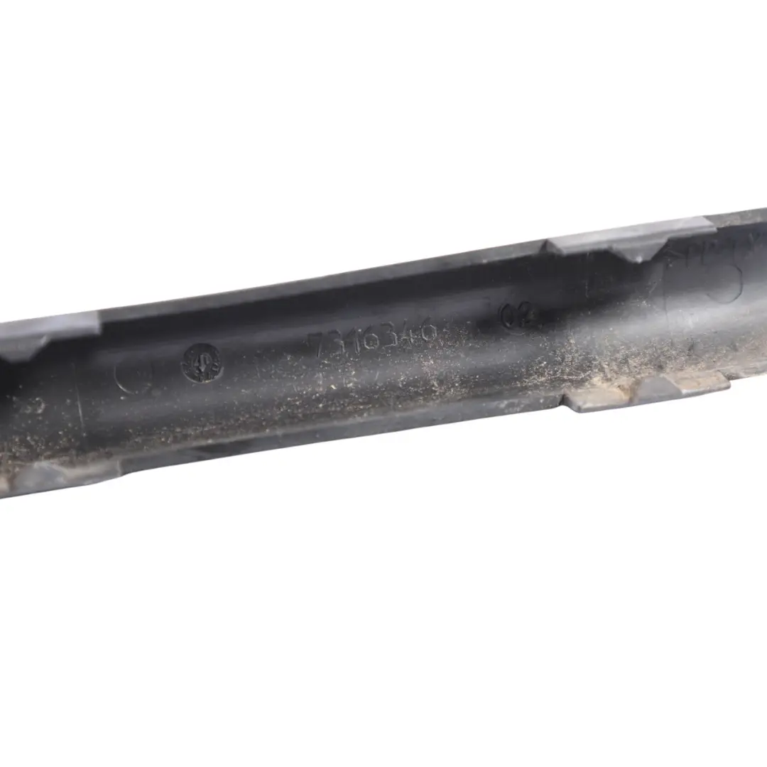 Plastikowy Uchwyt Sprężyny Siłownika Maski do BMW F20 F22 F30 F36 o numerze 7316346 BMW F20 F22 F30 F36 Plastikowy Uchwyt Sprężyny Siłownika Maski - SKU 7316346 - Numer Części 7316346