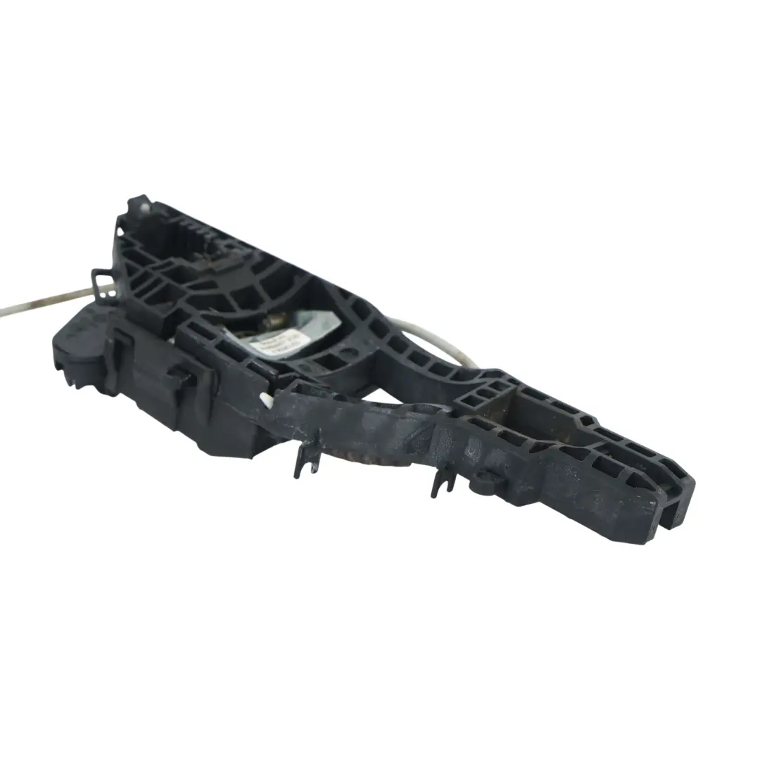Maniglia Porta Anteriore Supporto Meccanismo Destra per BMW F20 F31 con numero di parte 7321640 BMW F20 F31 Maniglia Porta Anteriore Supporto Meccanismo Destra - SKU 7321640-1 - Numero di parte 7321640