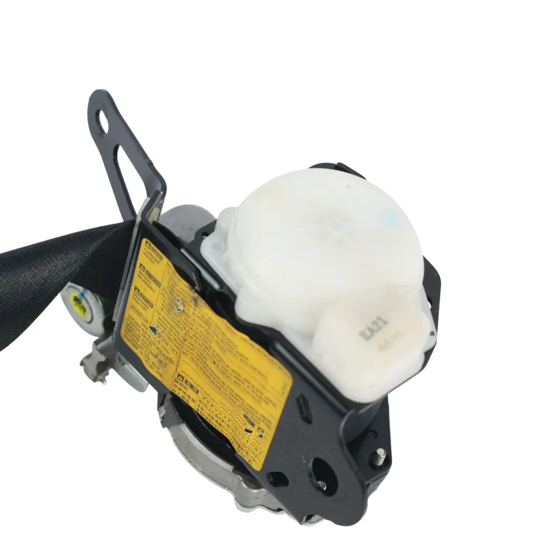 Napinacz Pasa Fotela Przedni Lewy Czarny do Toyota Celica T23 o numerze 7322020841C3 Toyota Celica T23 Napinacz Pasa Fotela Przedni Lewy Czarny - SKU 7322020841C3 - Numer Części 7322020841C3