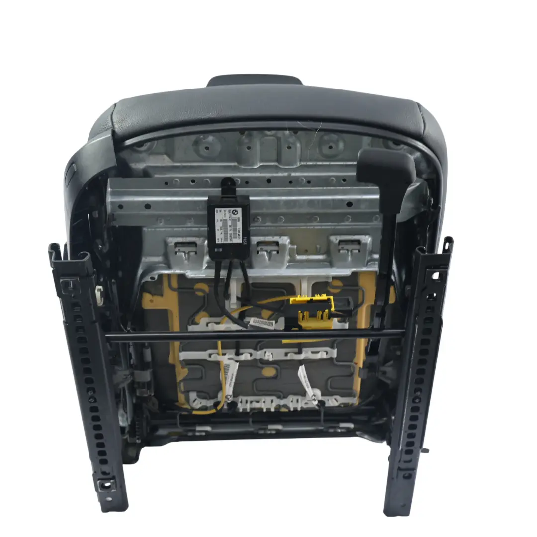 Asiento Delantero Calefactado Derecho Cuero Nevada Negro Gris Marrón para BMW X1 E84 con número de pieza 7324174 BMW X1 E84 Asiento Delantero Calefactado Derecho Cuero Nevada Negro Gris Marrón - SKU 7324174-3 - Número de pieza 7324174