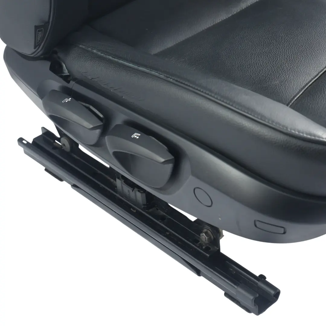 Vordersitz Beheizt Rechts Leder Nevada Schwarz Naht Grau Braun für BMW X1 E84 mit Teilenummer 7324174 BMW X1 E84 Vordersitz Beheizt Rechts Leder Nevada Schwarz Naht Grau Braun - SKU 7324174-3 - Teilenummer 7324174