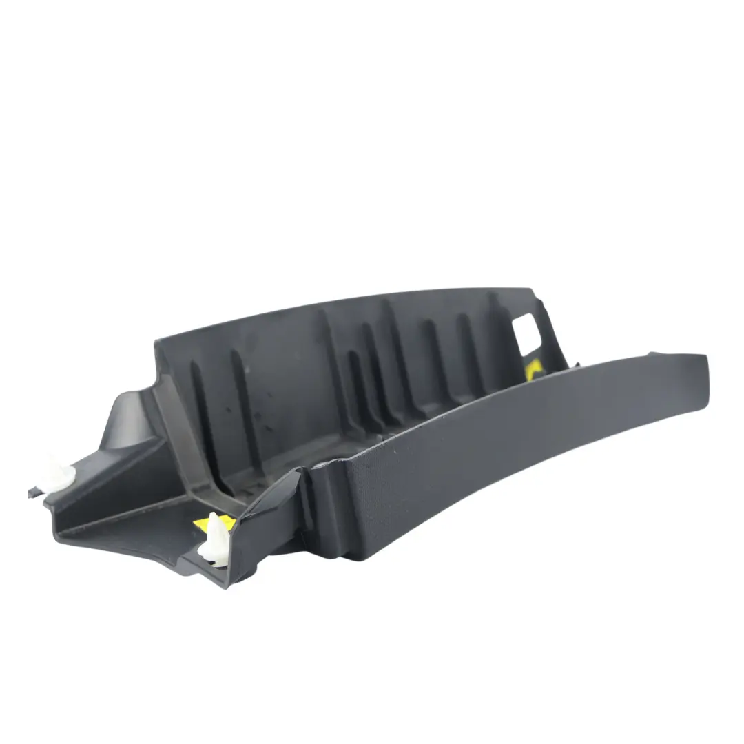 Rivestimento Montante B Interno Superiore Nero Destro per BMW F22 con numero di parte 7326250 BMW F22 Rivestimento Montante B Interno Superiore Nero Destro - SKU 7326250 - Numero di parte 7326250
